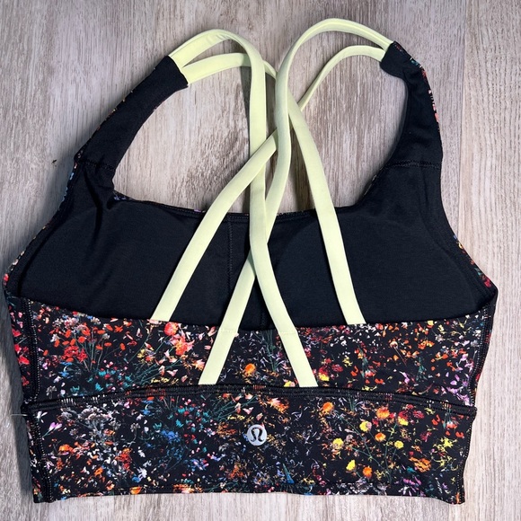Lululemon‎ Floral Print Women's Sports Bra Size 4  NWOT - Picture 3 of 8